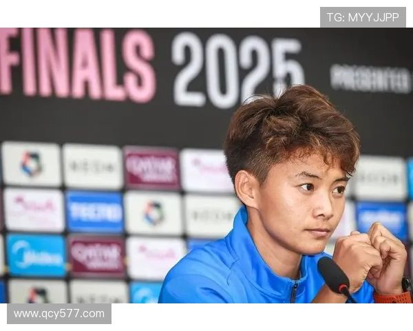 足球报评王霜无缘奖项令人惋惜 女足亚冠荣耀应获得更多尊重 足球报评王霜无缘奖项令人惋惜 女足亚冠荣耀应获得更多尊重