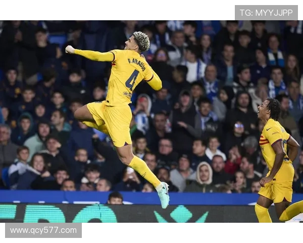 从送点到绝杀阿劳霍自我救赎化身中锋上演逆袭好戏 从送点到绝杀阿劳霍自我救赎化身中锋上演逆袭好戏