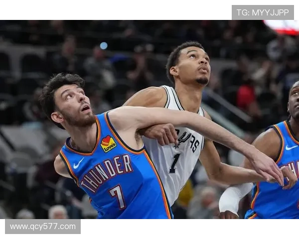 文班亚马25分钟狂砍27分11板 卡莱尔调侃庆幸赛季仅交手两次 文班亚马25分钟狂砍27分11板 卡莱尔调侃庆幸赛季仅交手两次