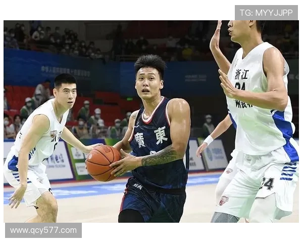 赵睿胡明轩徐杰强强联手再度出击 广东男篮全力冲击十五届全运会金牌 赵睿胡明轩徐杰强强联手再度出击 广东男篮全力冲击十五届全运会金牌